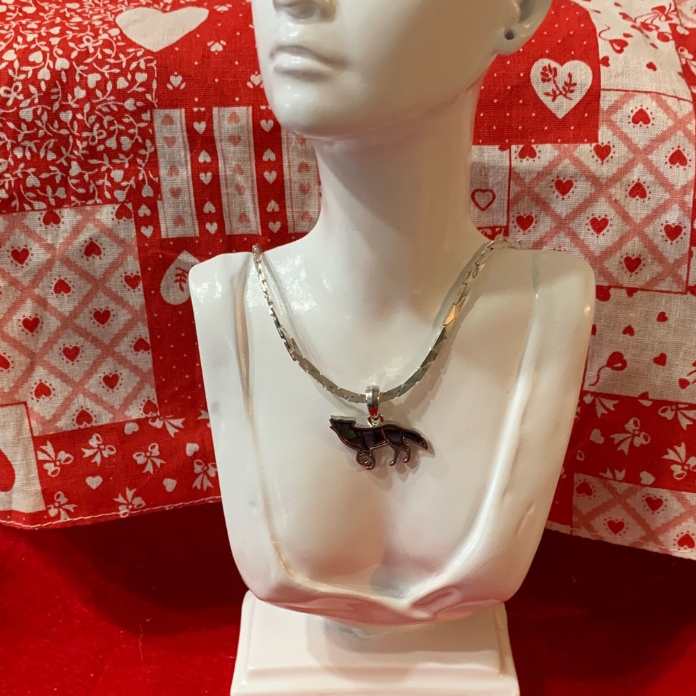 Silver Tone Wolf Pendant Necklace